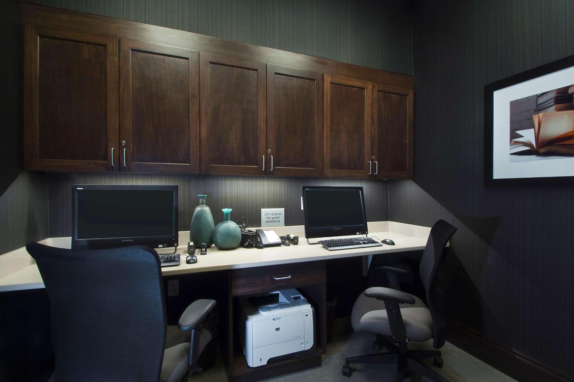 Hampton Inn & Suites Columbus/University Area Екстер'єр фото