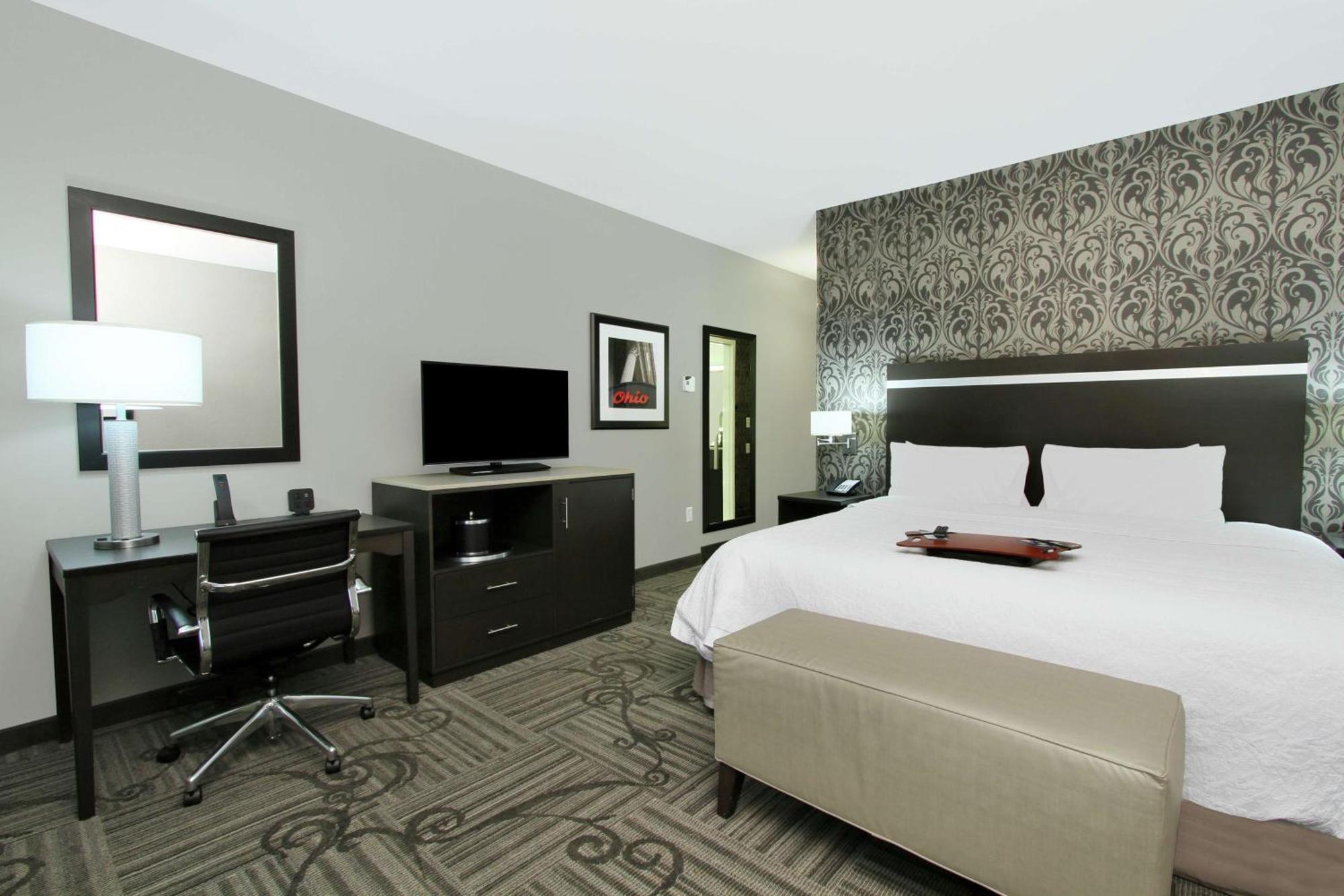 Hampton Inn & Suites Columbus/University Area Екстер'єр фото
