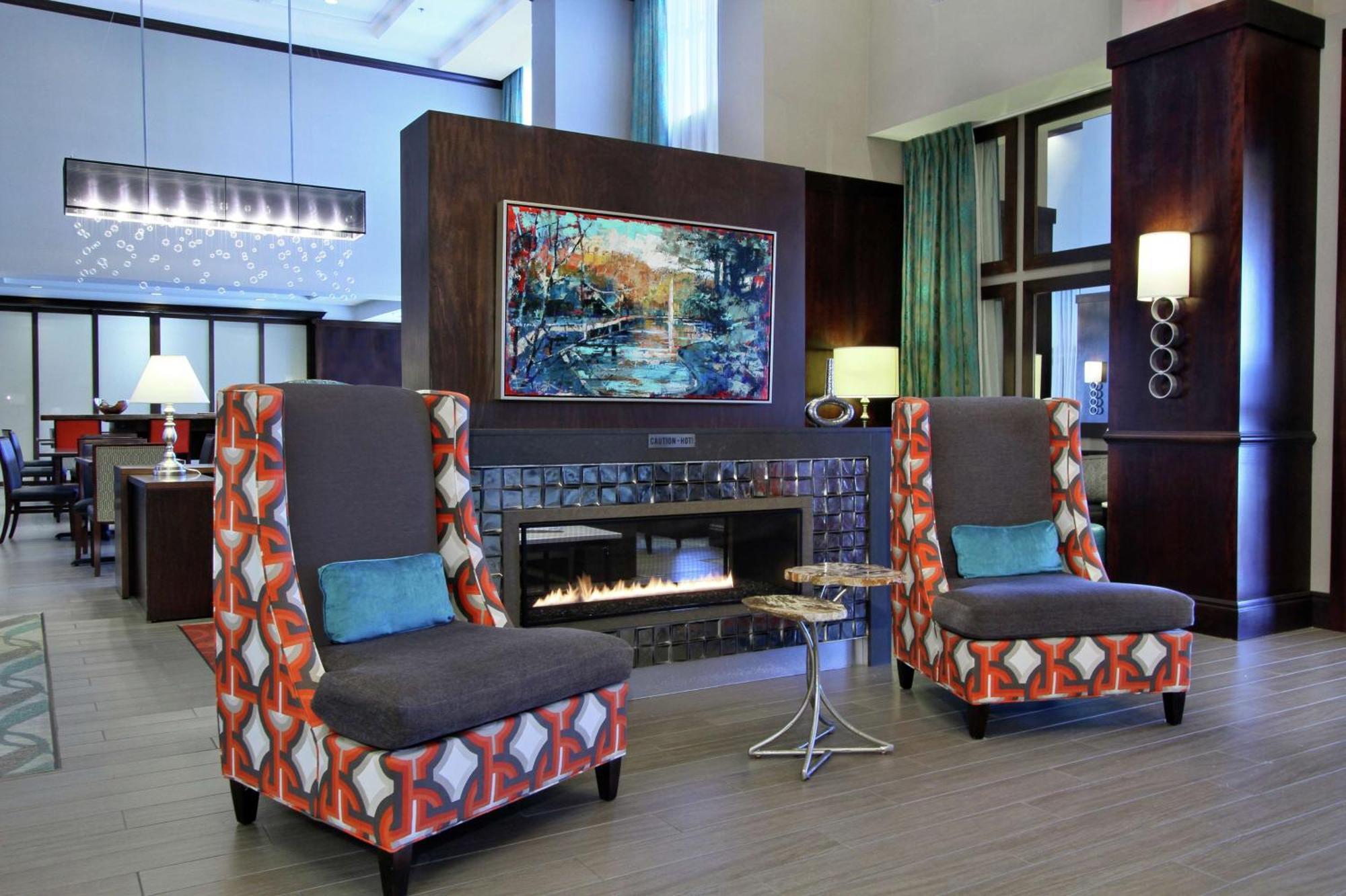 Hampton Inn & Suites Columbus/University Area Екстер'єр фото